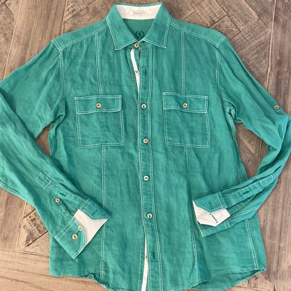Men’s green linen shirt